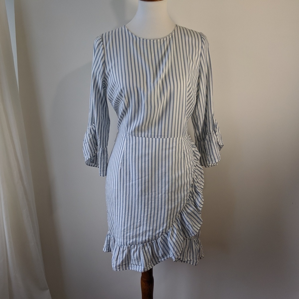 WHO WHAT WEAR MINI TULIP DRESS SMALL
